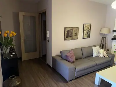 Apartment 2+1 for rent in Pallati me Shigjeta, Tirana, 109 m². Photo 1 of 4