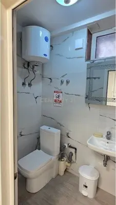 Commercial space for rent in Lagjja 16, Durrës, 196 m². Photo 7 of 8