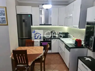 Apartment 2+1 for rent in Toptani, Tirana, 115 m². Photo 2 of 5