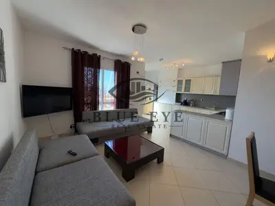 Appartamento 2+1 in affitto a Stacioni i Trenit, Durazzo, 90 m². Foto 9 di 12