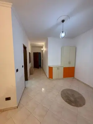 Apartament 2+1 me qera në Ujësjellës Kanalizime, Durrës, 90 m². Foto 3 nga 7