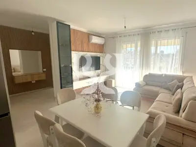 Appartamento 2+1 in affitto ad Ish Fusha e Aviacionit, Tirana, 90 m². Foto 2 di 10