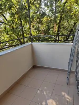 Apartament 2+1 me qera në Stadiumi Dinamo, Tiranë, 120 m². Foto 2 nga 6