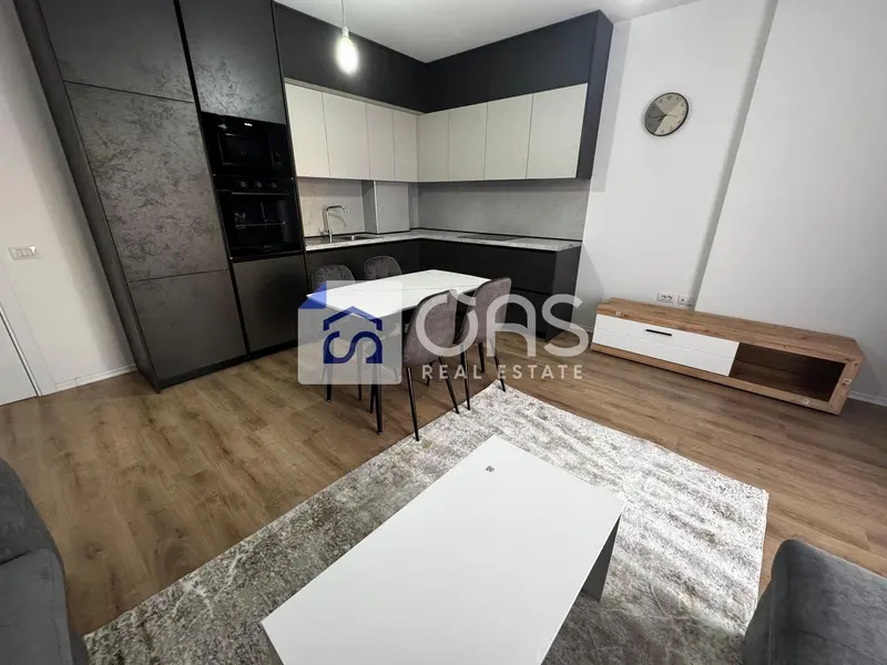 Appartamento 2+1 in affitto ad Univers City, Tirana, 100 m²
