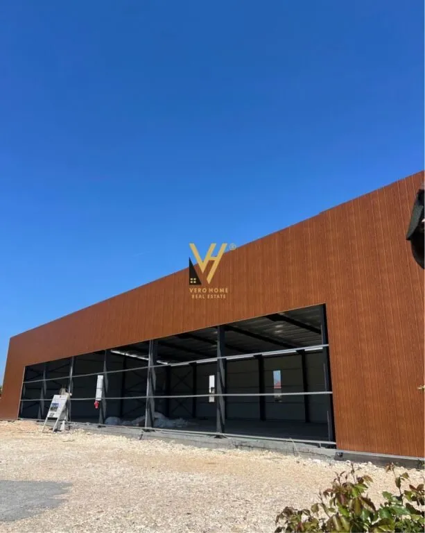 Magazzino in affitto a Fushe Kruje, Durazzo, 100 m². Foto 1 di 4
