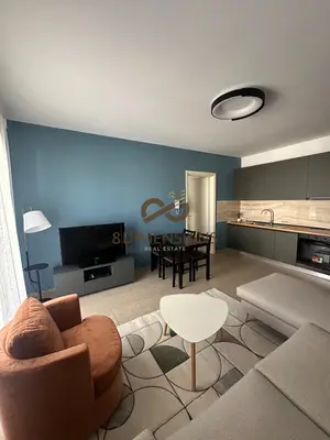 Apartament 1+1 me qera në Stacioni i Trenit, Tiranë, 67 m². Foto 2 nga 8