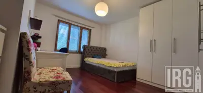 Appartamento 3+1 in affitto a Bulevardi Zhan D’Ark, Tirana, 170 m². Foto 6 di 10