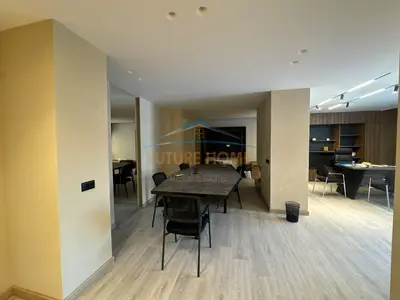 Zyrë me qera në Jordan Misja, Tiranë, 200 m². Foto 3 nga 12