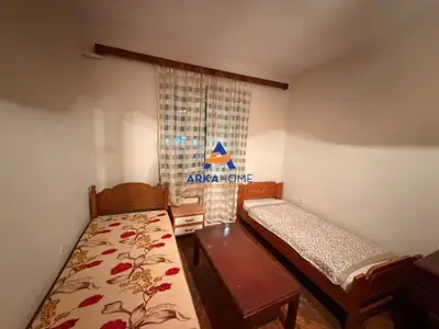 Appartamento 2+1 in affitto a Vasil Shanto, Tirana, 75 m². Foto 2 di 6