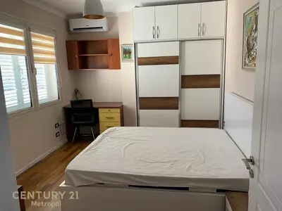 Apartment 1+1 for rent in Ambasada Amerikane, Tirana, 75 m². Photo 4 of 6