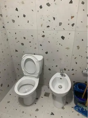 Apartment 1+1 for rent in Rruga 5 Maji, Tirana, 60 m². Photo 5 of 6