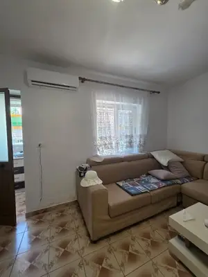 Apartament 1+1 me qera në Rruga Dalip Zavalani, Tiranë, 60 m². Foto 5 nga 9