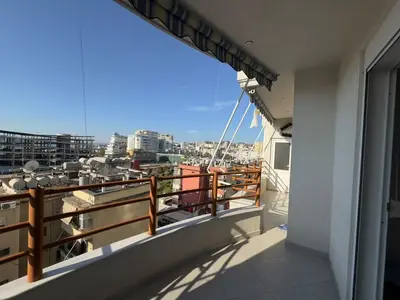Appartamento 2+1 in affitto a Stacioni i Trenit, Durazzo, 120 m². Foto 3 di 12