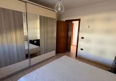 Apartament 1+1 me qera në Durrës, 60 m². Foto 1 nga 4