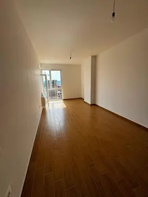 Office for rent in Bulevardi i Ri, Tirana, 120 m². Photo 3 of 3