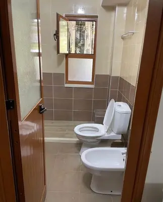 Apartament 1+1 me qera në Rruga Irfan Tomini, Tiranë, 75 m². Foto 4 nga 6