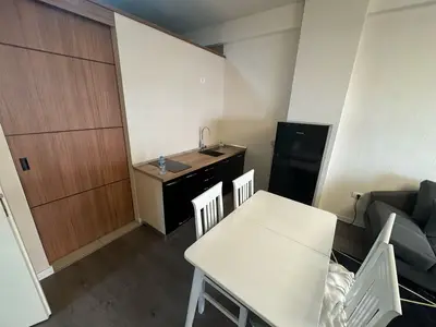 Appartamento 2+1 in affitto a Komuna e Parisit, Tirana, 70 m². Foto 1 di 6