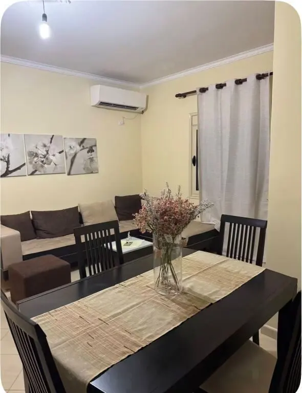 Apartament 2+1 me qera në Rruga Dush Strati, Vlorë, 100 m²