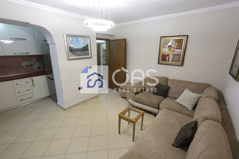 Appartamento 2+1 in affitto a Brryli, Tirana, 80 m²