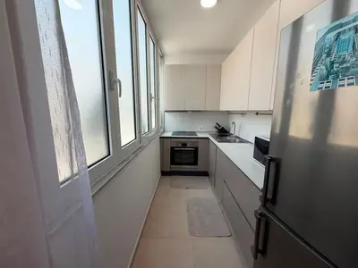 Apartament 3+1 me qera në 9 Katëshet, Tiranë, 145 m². Foto 5 nga 10