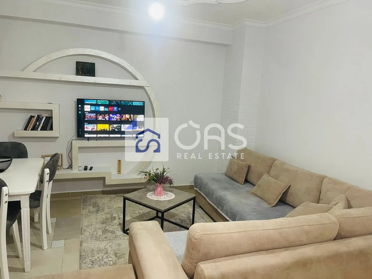 Appartamento 2+1 in affitto ad Astir, Tirana, 90 m². Foto 1 di 6