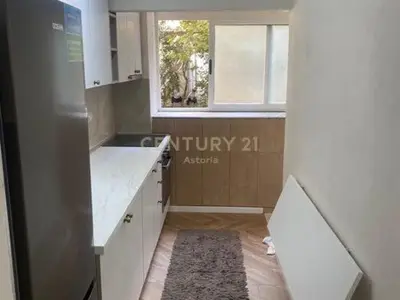 Appartamento 2+1 in affitto a Kompleksi Magnet, Tirana, 75 m². Foto 3 di 8