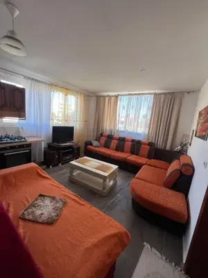Casa indipendente 2+1 in affitto ad Ish Këneta, Durazzo, 79 m². Foto 2 di 6