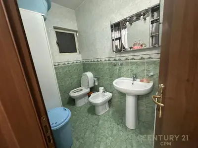 Apartment 2+1 for rent in Rruga Petro Nini Luarasi, Tirana, 86 m². Photo 11 of 12