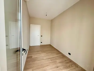 Office for rent in Rruga e Elbasanit, Tirana, 138 m². Photo 5 of 12