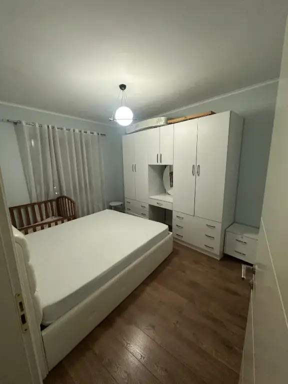 Apartment 2+1 for rent in Pallatet Cabej, Tirana, 85 m². Photo 2 of 3