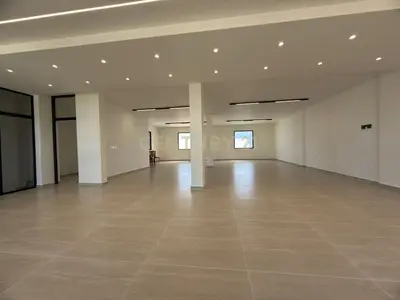 Ufficio in affitto a Tregu Industrial, Durazzo, 180 m². Foto 5 di 5
