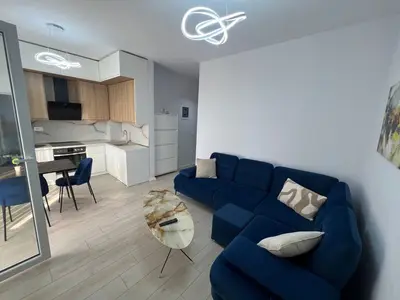 Apartment 1+1 for rent in Unaza e Re, Tirana, 65 m². Photo 1 of 4