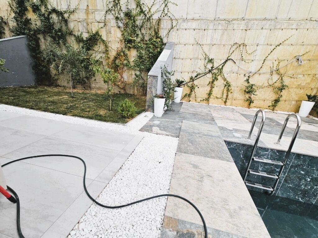 Vilë me qera në Liqeni i Thatë, Tiranë, 318 m². Foto 2 nga 3