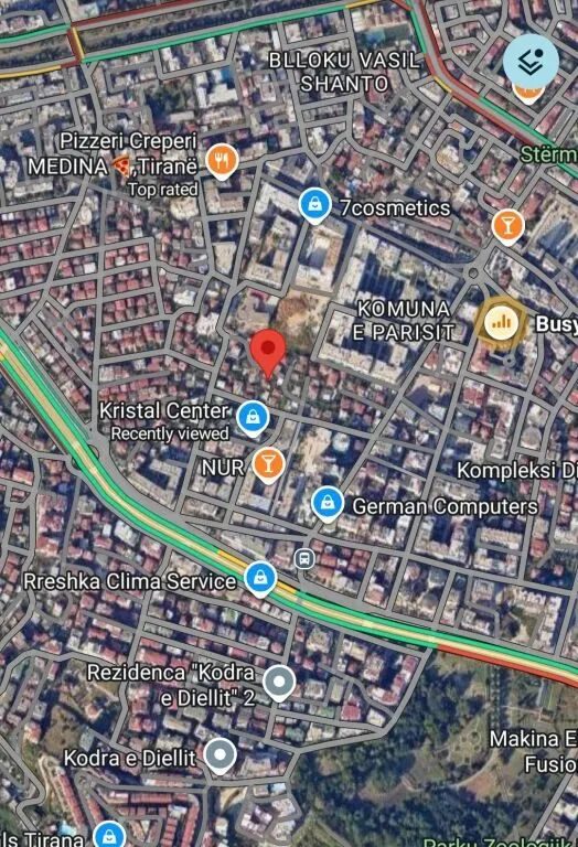 Shtëpi private 2+1 me qera në Komuna e Parisit, Tiranë, 142 m². Foto 1 nga 1