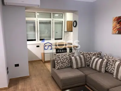 Apartment 1+1 for rent in Myslym Shyri, Tirana, 65 m². Photo 3 of 5