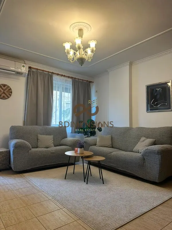 Apartament 1+1 me qera në Sheshi Skënderbej, Tiranë, 70 m²