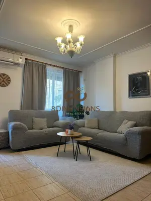 Apartament 1+1 me qera në Sheshi Skënderbej, Tiranë, 70 m². Foto 1 nga 9