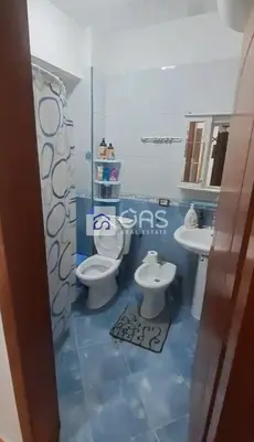 Appartamento 2+1 in affitto a Yzberisht, Tirana, 60 m². Foto 6 di 7