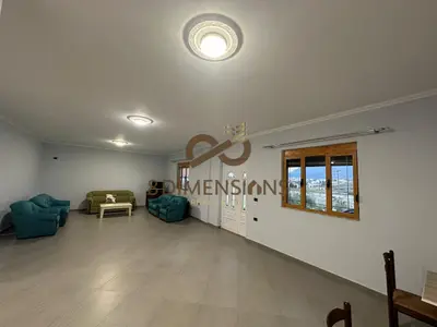 Villa in affitto a Lundër, Tirana, 500 m². Foto 3 di 12