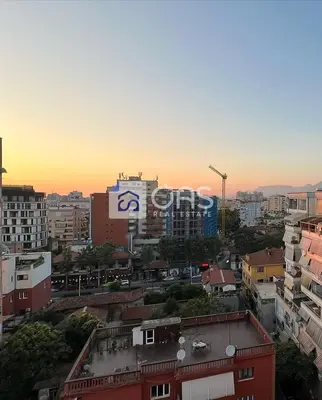 Apartament 1+1 me qera në Myslym Shyri, Tiranë, 78 m². Foto 7 nga 10