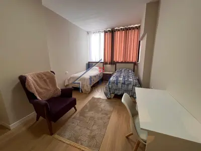 Apartment 3+1 for rent in Kompleksi Panorama, Tirana, 130 m². Photo 12 of 12