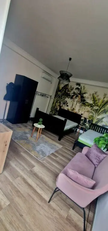 Apartament 1+1 me qera në Bulevardi Zogu I, Tiranë, 47 m²