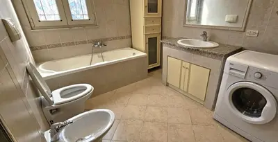 Apartment 2+2 for rent in Rruga e Durrësit, Tirana, 100 m². Photo 4 of 9
