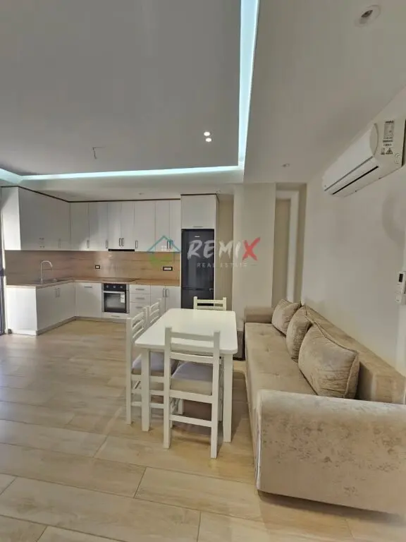 Apartment 1+1 for rent in Rruga Vellazerimi, Durrës, 60 m²
