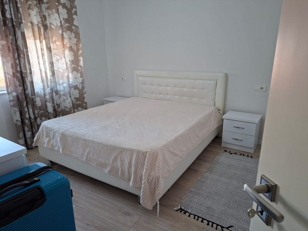 Apartment 2+1 for rent in Rruga e Elbasanit, Tirana, 90 m². Photo 3 of 3
