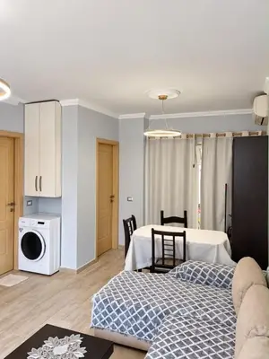 Apartament 2+1 me qera në Sheshi Skënderbej, Tiranë, 80 m². Foto 4 nga 12