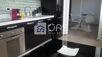 Apartament 2+1 me qera në Blloku, Tiranë, 96 m². Foto 2 nga 5