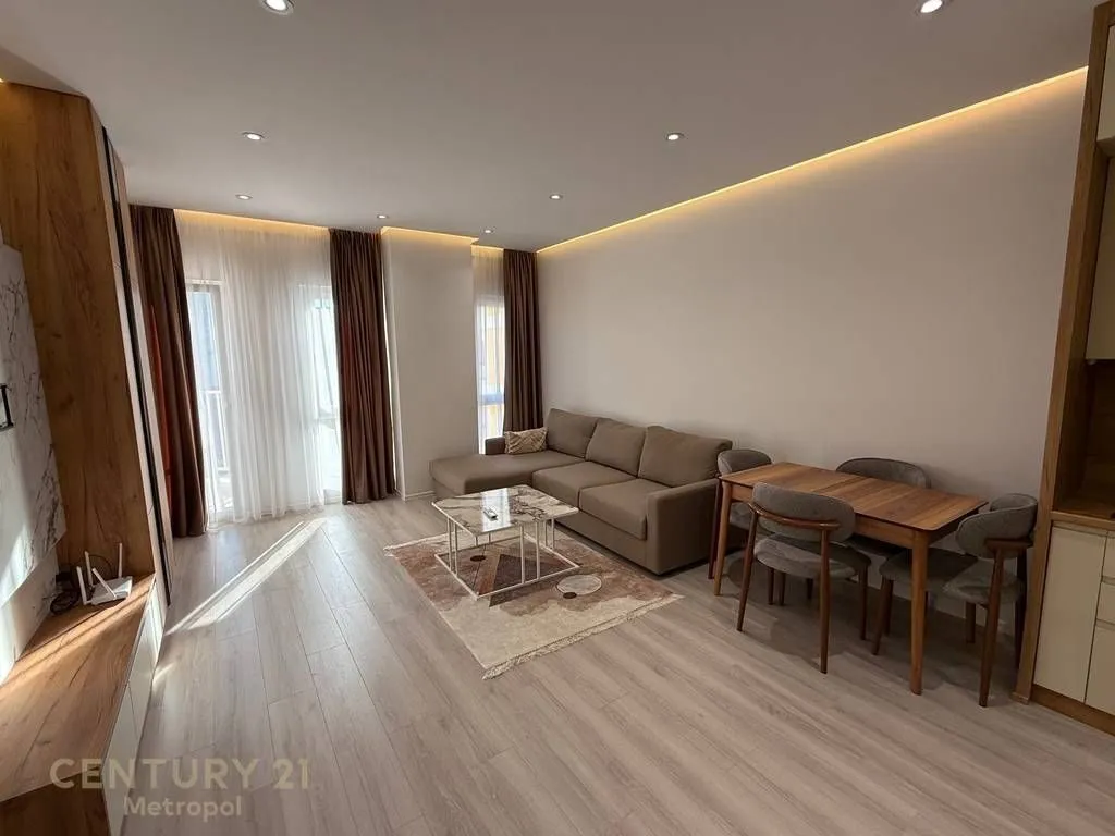 Apartament 1+1 me qera në Zogu i Zi, Tiranë, 71 m². Foto 1 nga 5