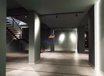 Magazinë me qera në Pallati me Shigjeta, Tiranë, 300 m². Foto 3 nga 7