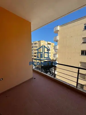 Apartament 2+1 me qera në Shkolla e Muzikes, Vlorë, 120 m². Foto 9 nga 9